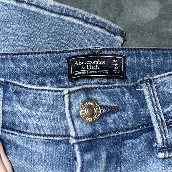 Abercrombie Harper High Rise Skinny Jeans - Picture 2 of 3